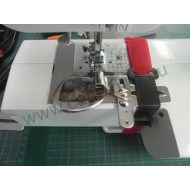 Staffa per fissare il bordatore alla macchina 